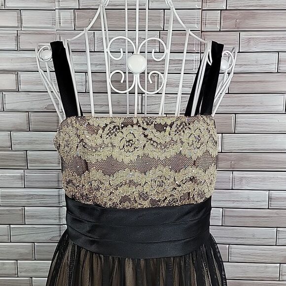 R&M Richard's cocktail dress Size 6 - Picture 2 of 11